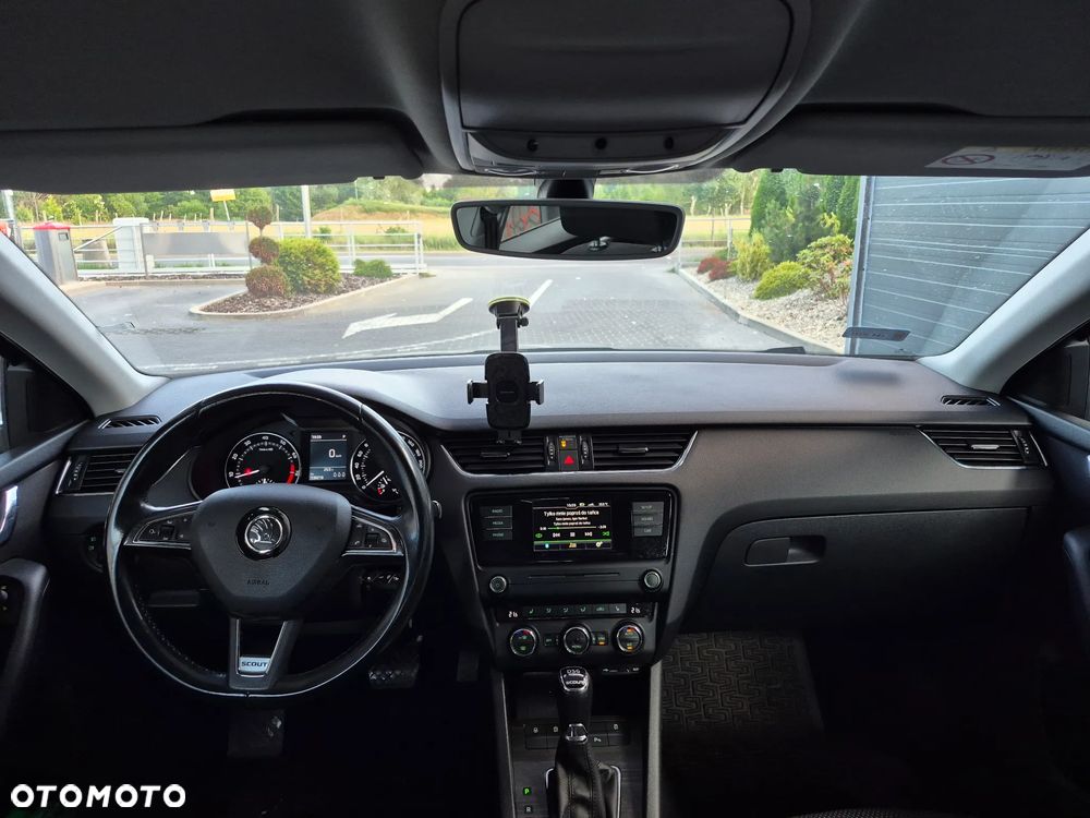 Skoda Octavia Scout 1.8 TSI 4x4 DSG - 4