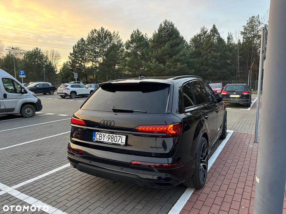 Audi Q7 - 18