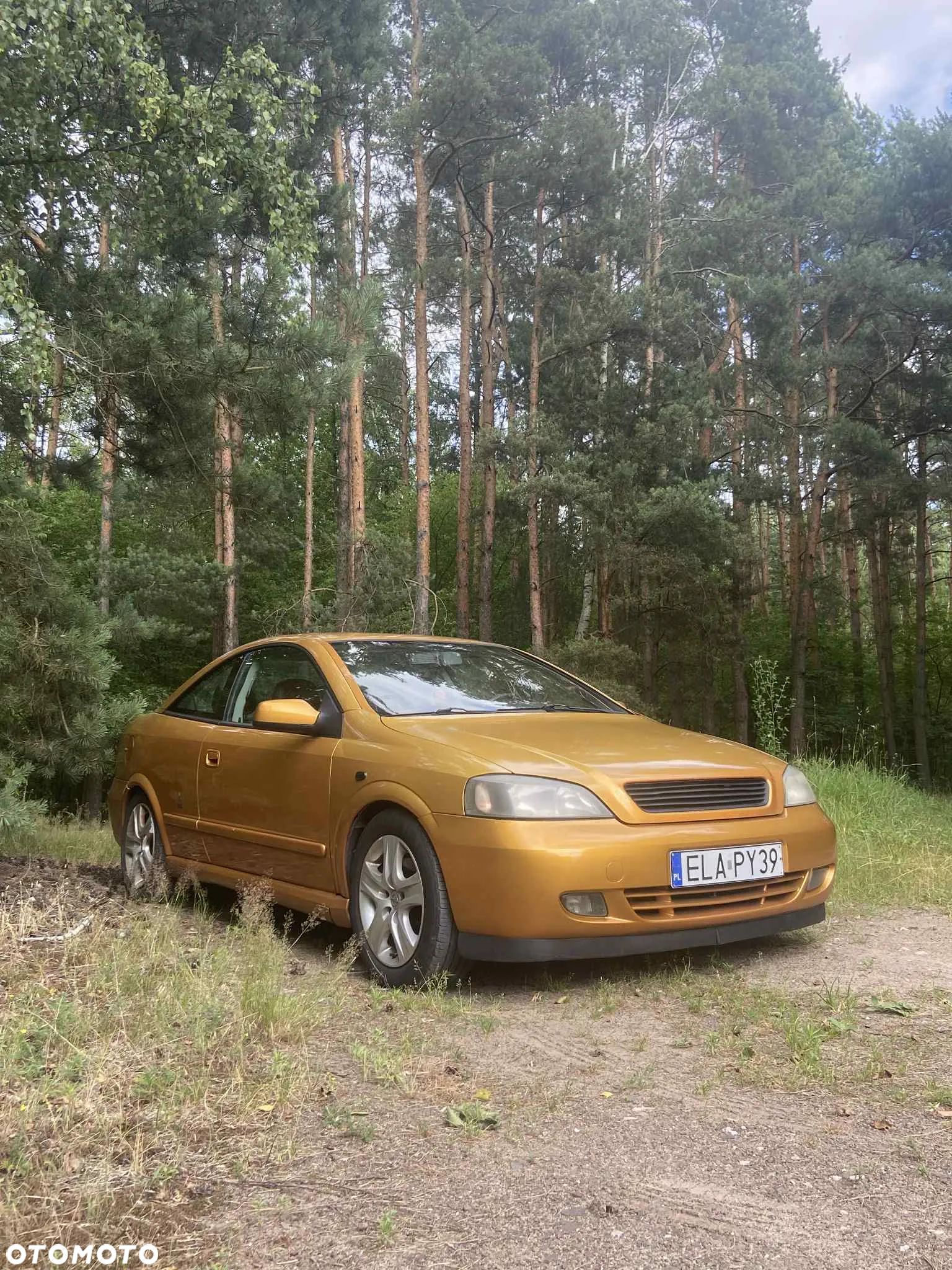 Opel Astra 1.8 16V Coupe - 1
