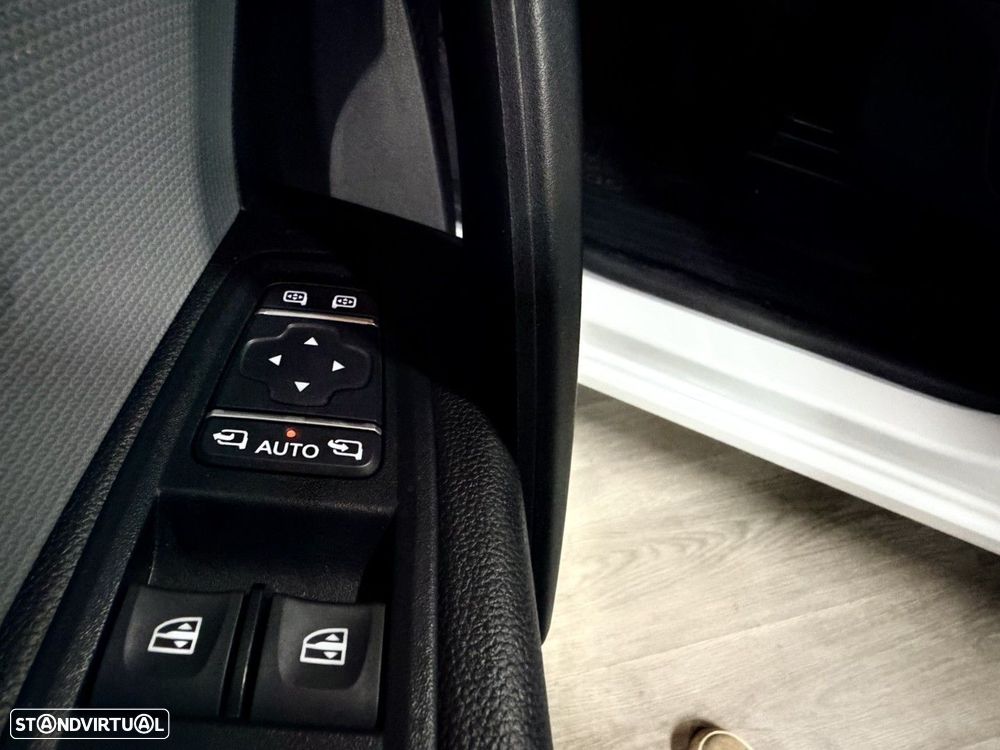 Renault Kangoo Rapid E-Tech - 21