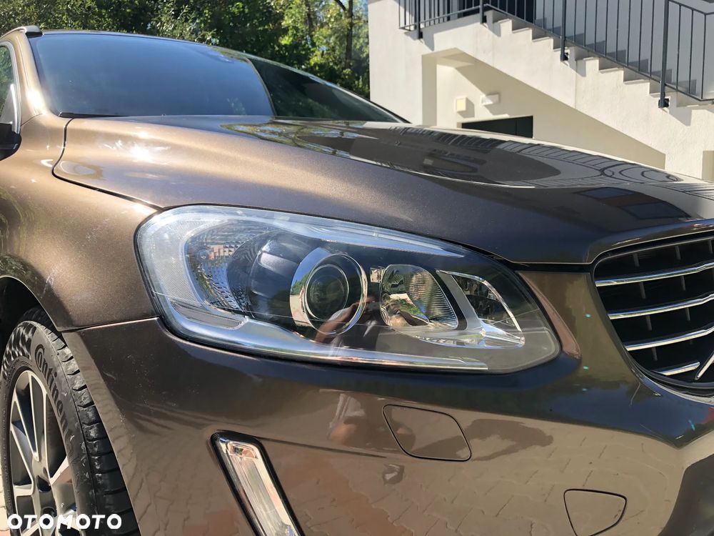 Volvo XC 60 D4 Drive-E Momentum - 4