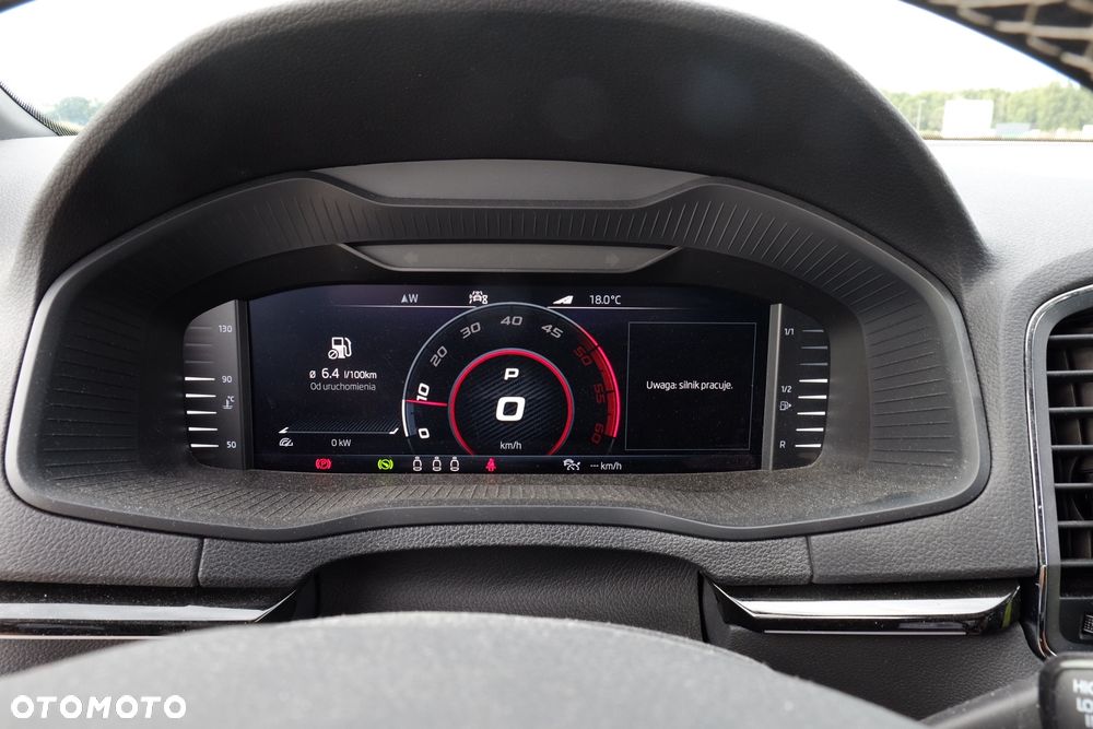 Skoda Karoq 2.0 TDI SCR 4x4 Sportline DSG - 10
