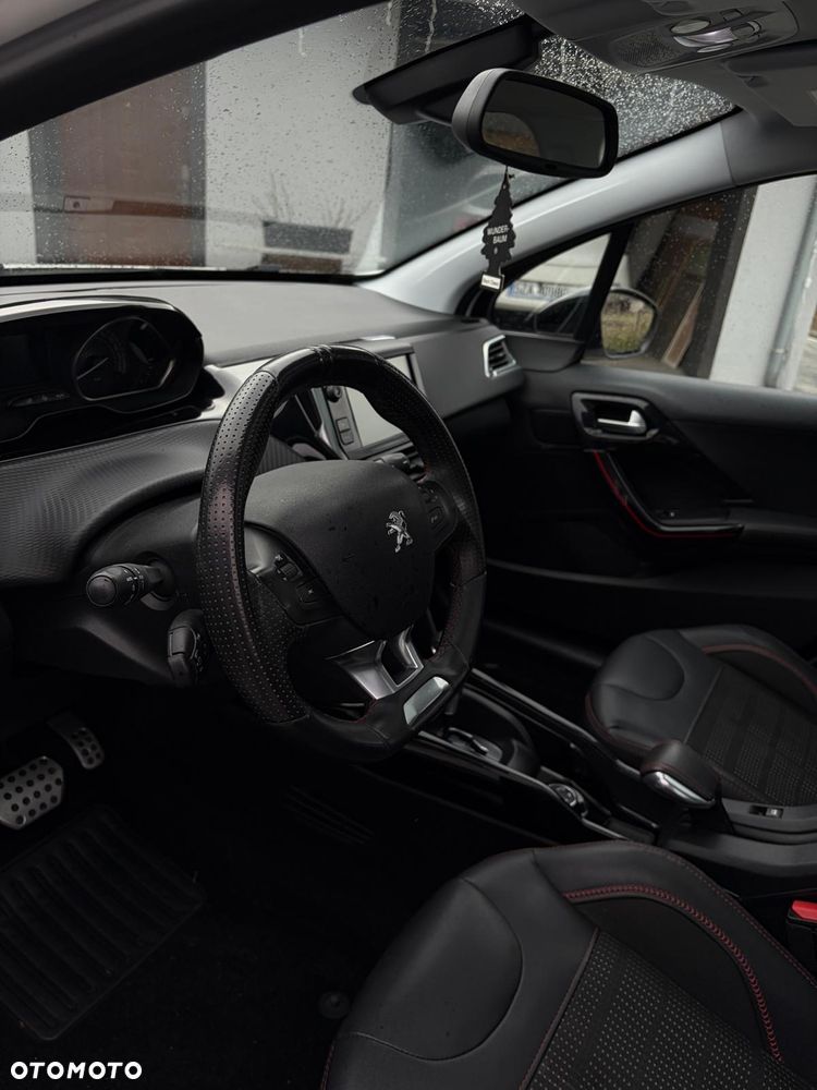 Peugeot 2008 1.2 Pure Tech Crossway S&S EAT6 - 5
