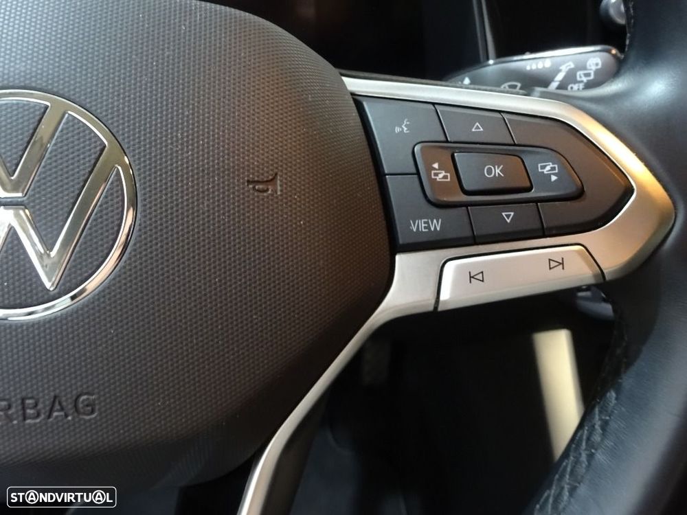 VW Polo 1.0 TSI Urban - 18