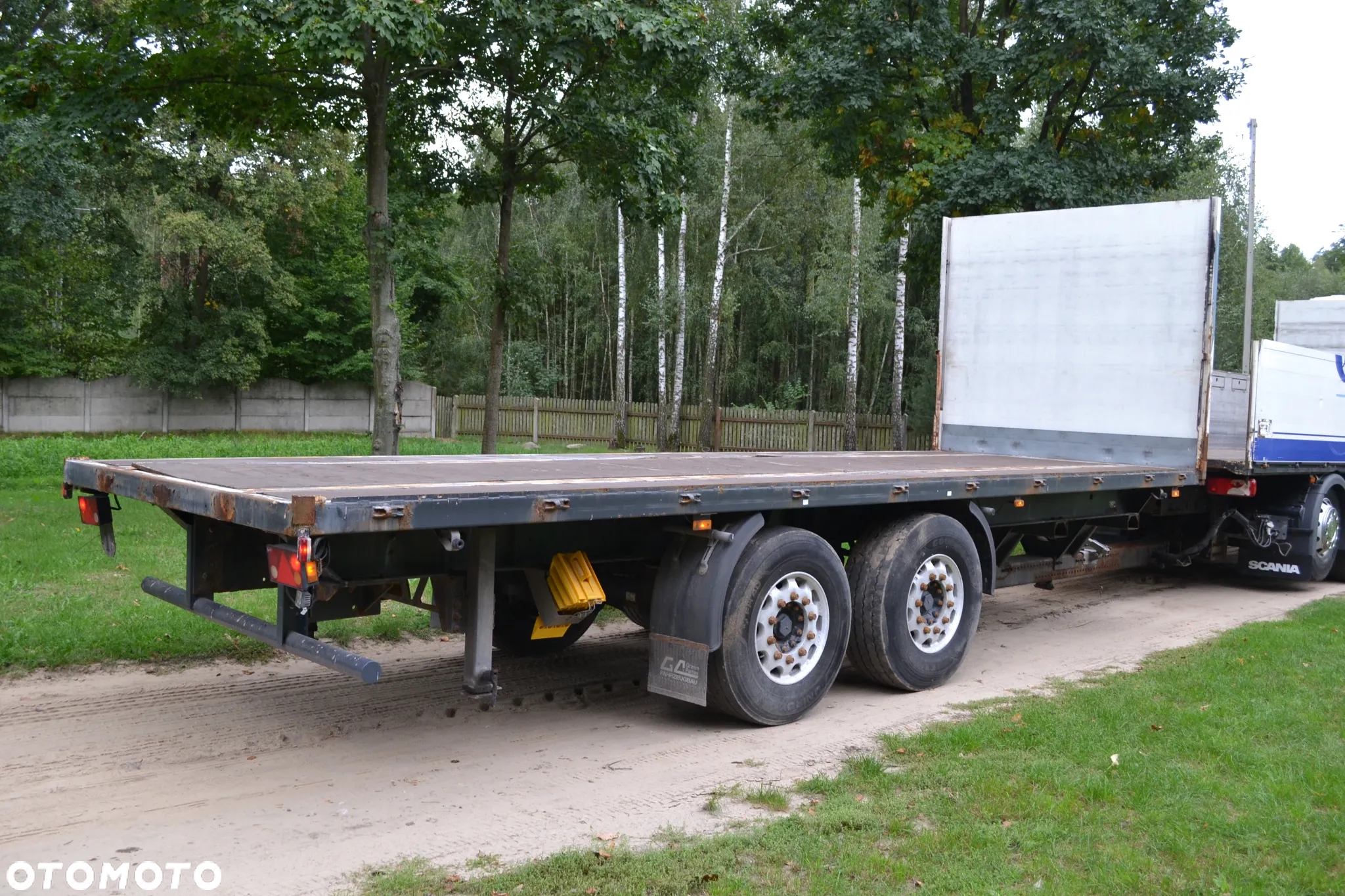 Bos TANDEM PLATFORMA dł. 7.75 m HAMULCE TARCZOWE OPONY 80% - 2