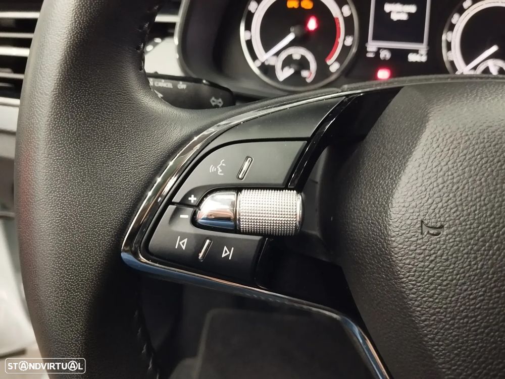 Skoda Kamiq 1.0 TSI Ambition - 20