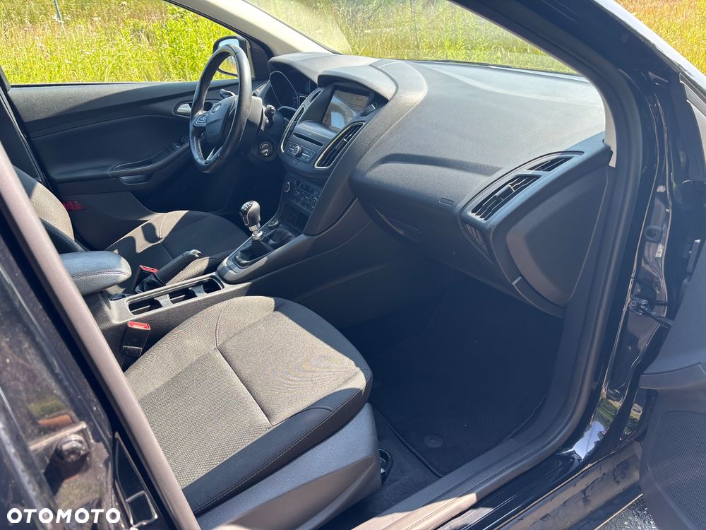 Ford Focus 1.0 EcoBoost SYNC Edition ASS - 9
