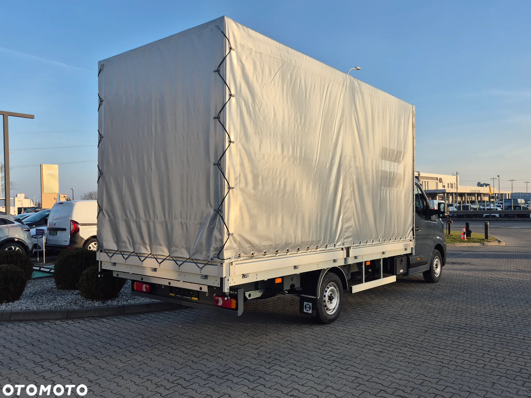Renault Master PLANDEKA - 4