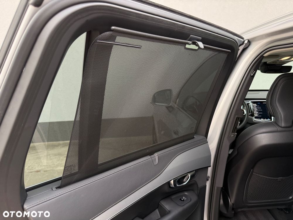 Volvo XC 90 B5 D AWD Plus Bright 7os - 28