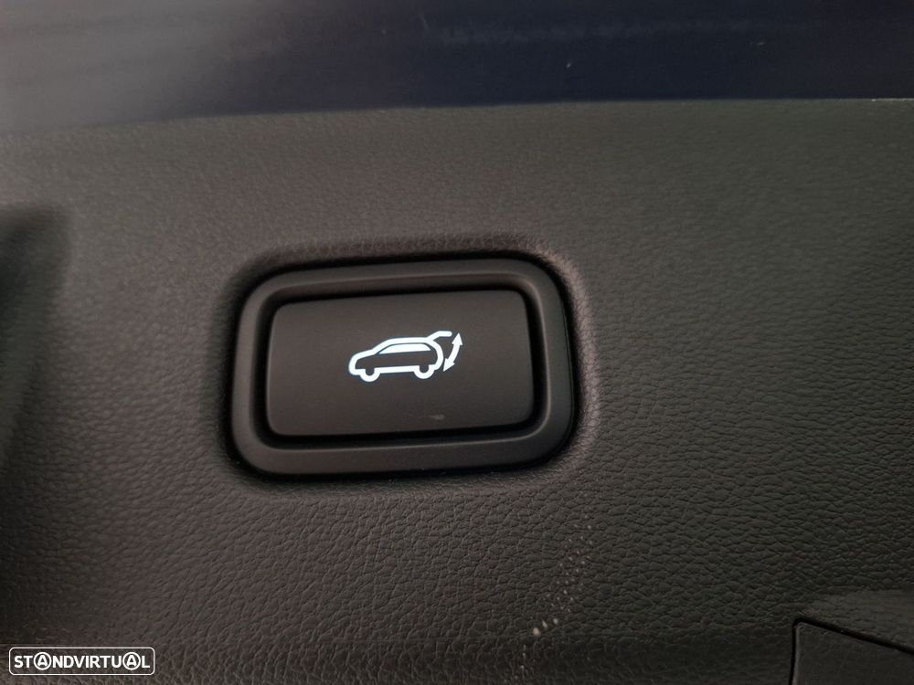 Hyundai Tucson 1.6 T-GDI HEV Vanguard - 26