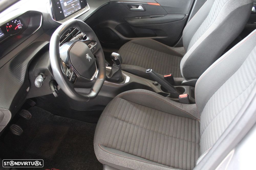 Peugeot 208 1.2 PureTech Active Pack - 9