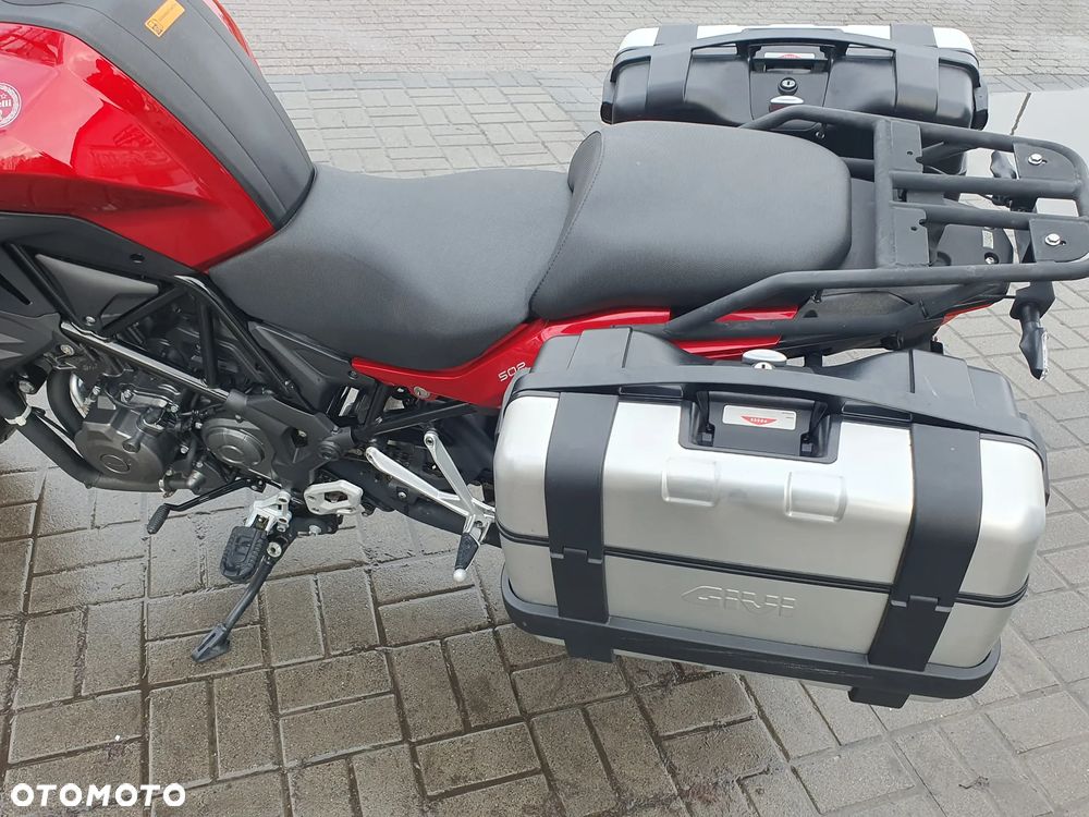 Benelli TRK 502X - 33