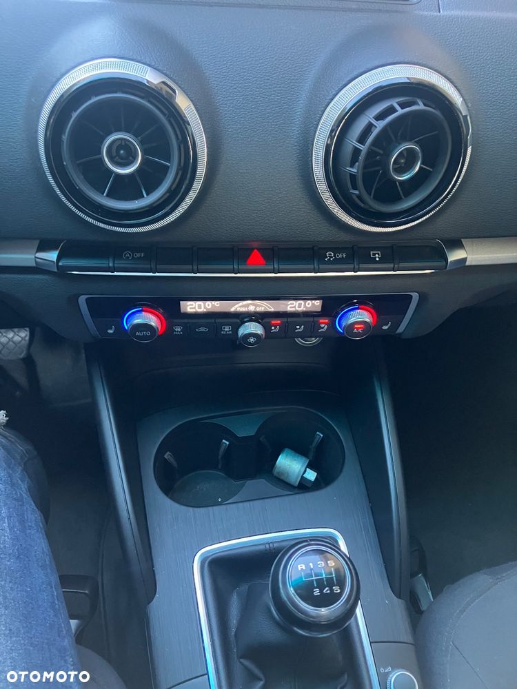 Audi A3 Sportback 2.0 TDI - 6