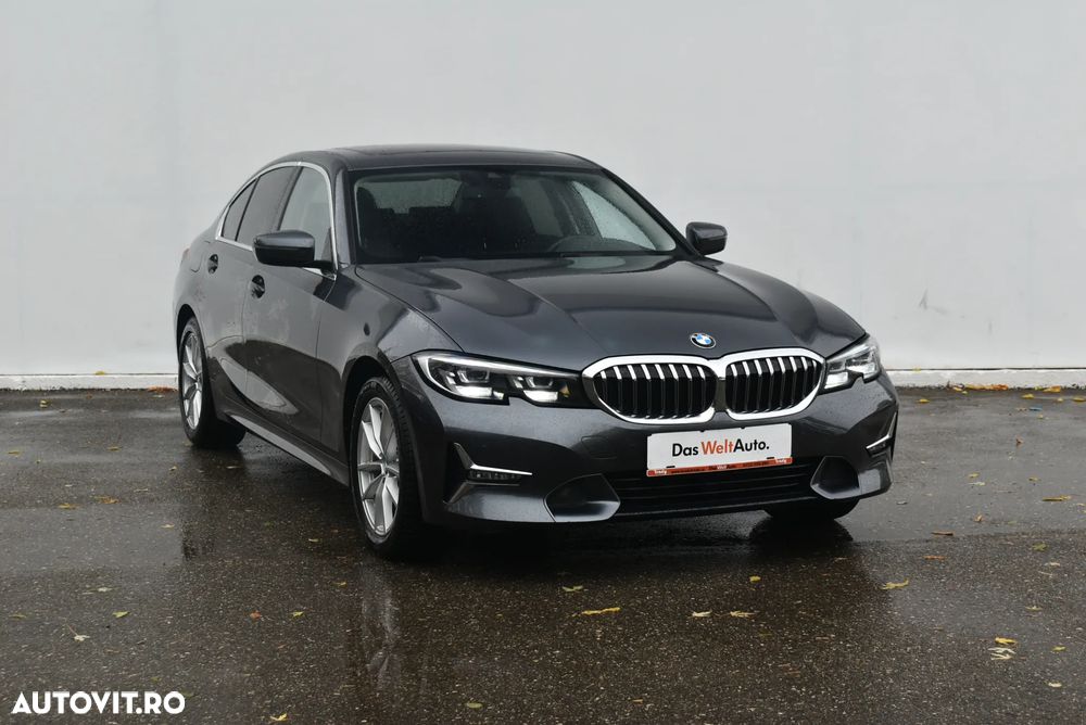 BMW Seria 3 320d xDrive AT Luxury Line - 7