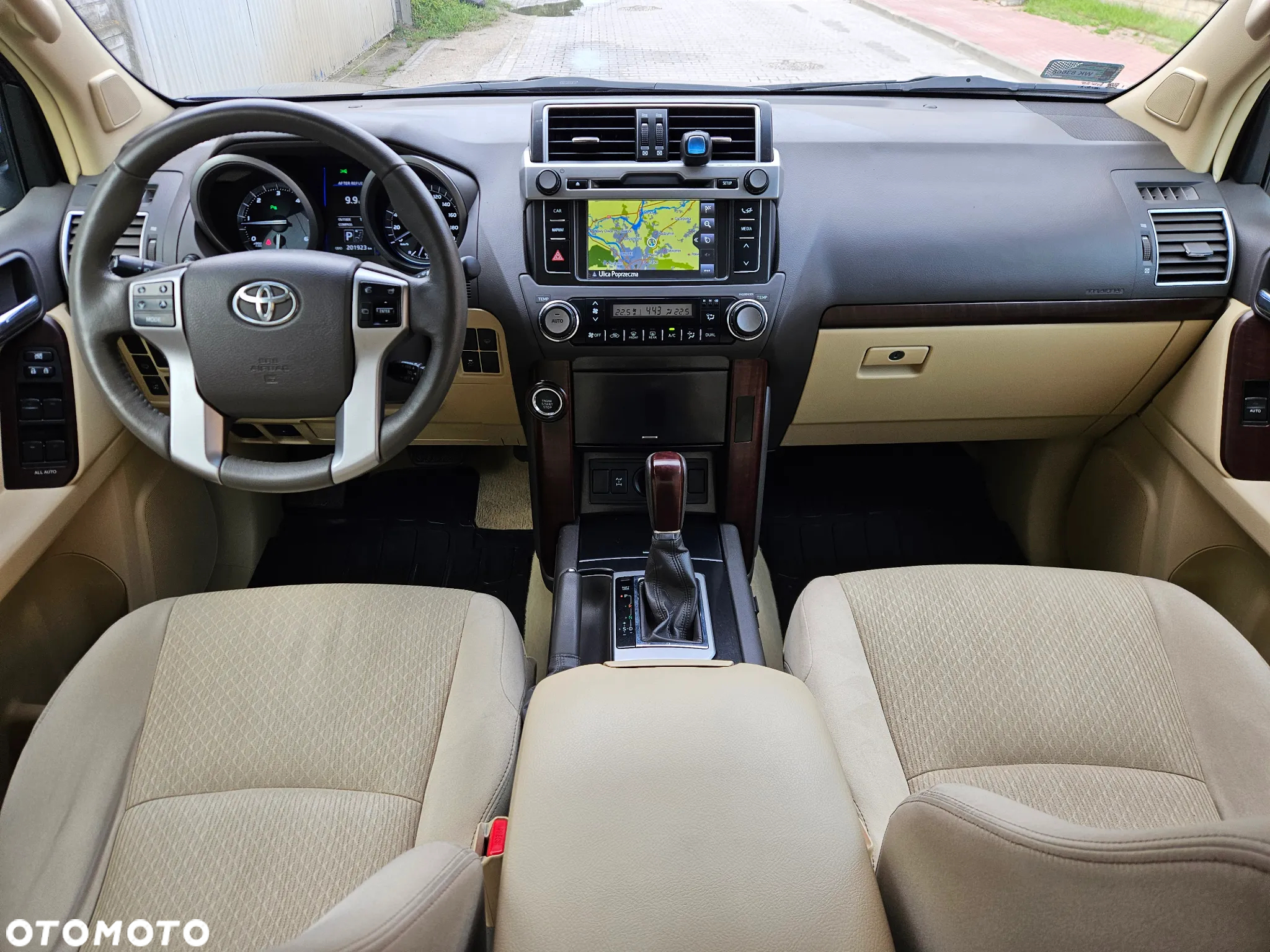 Toyota Land Cruiser LC 2.8 D-4D Premium - 28