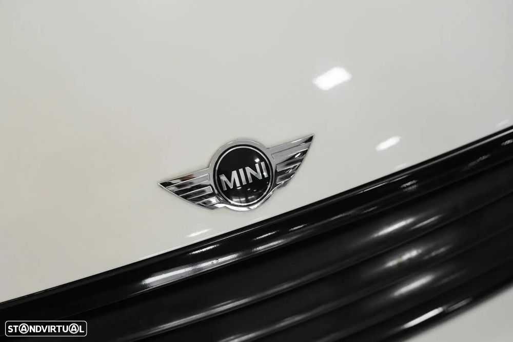 MINI 3 Portas One D - 12