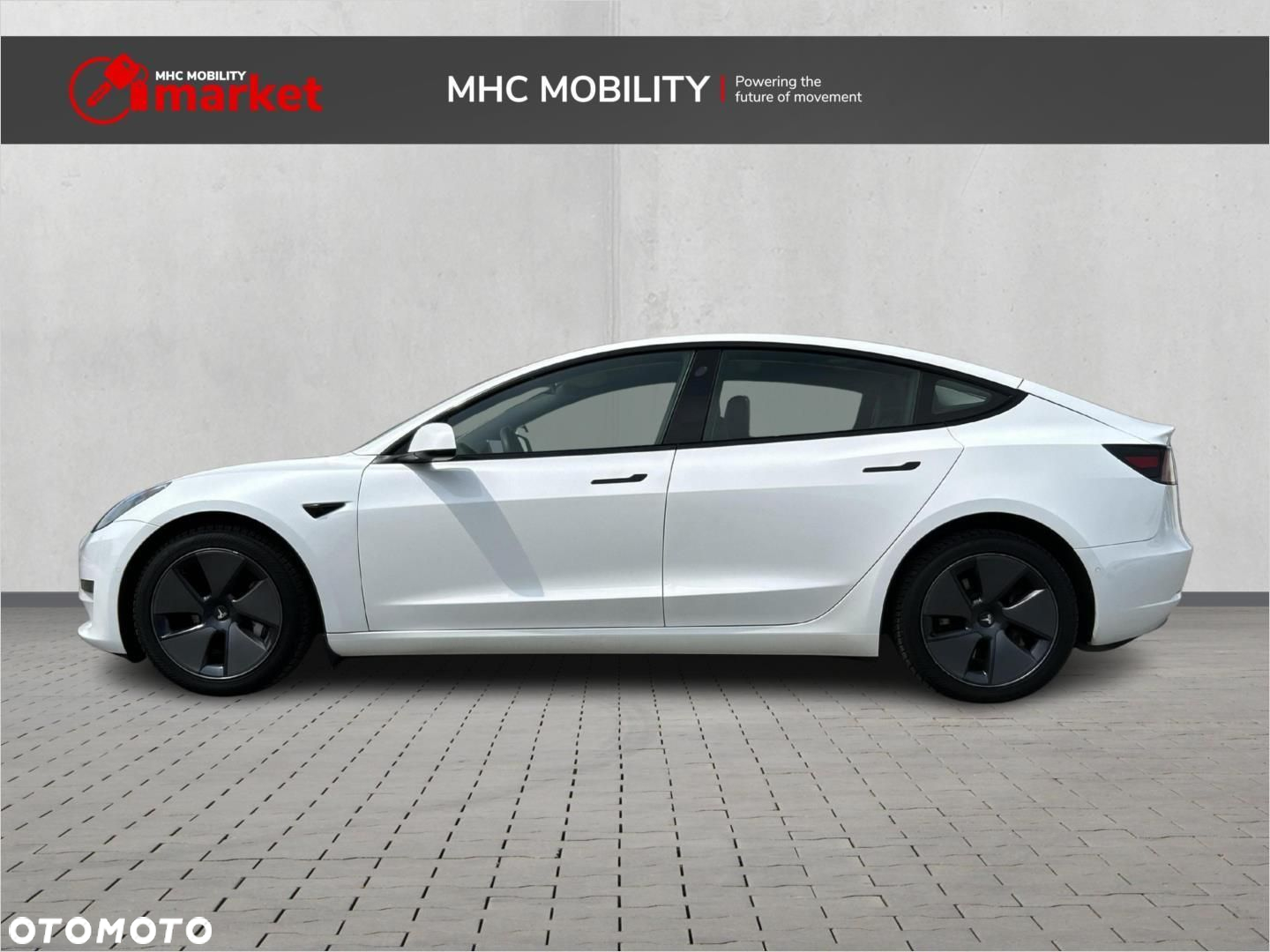 Tesla Model 3 Standard Range Plus - 4