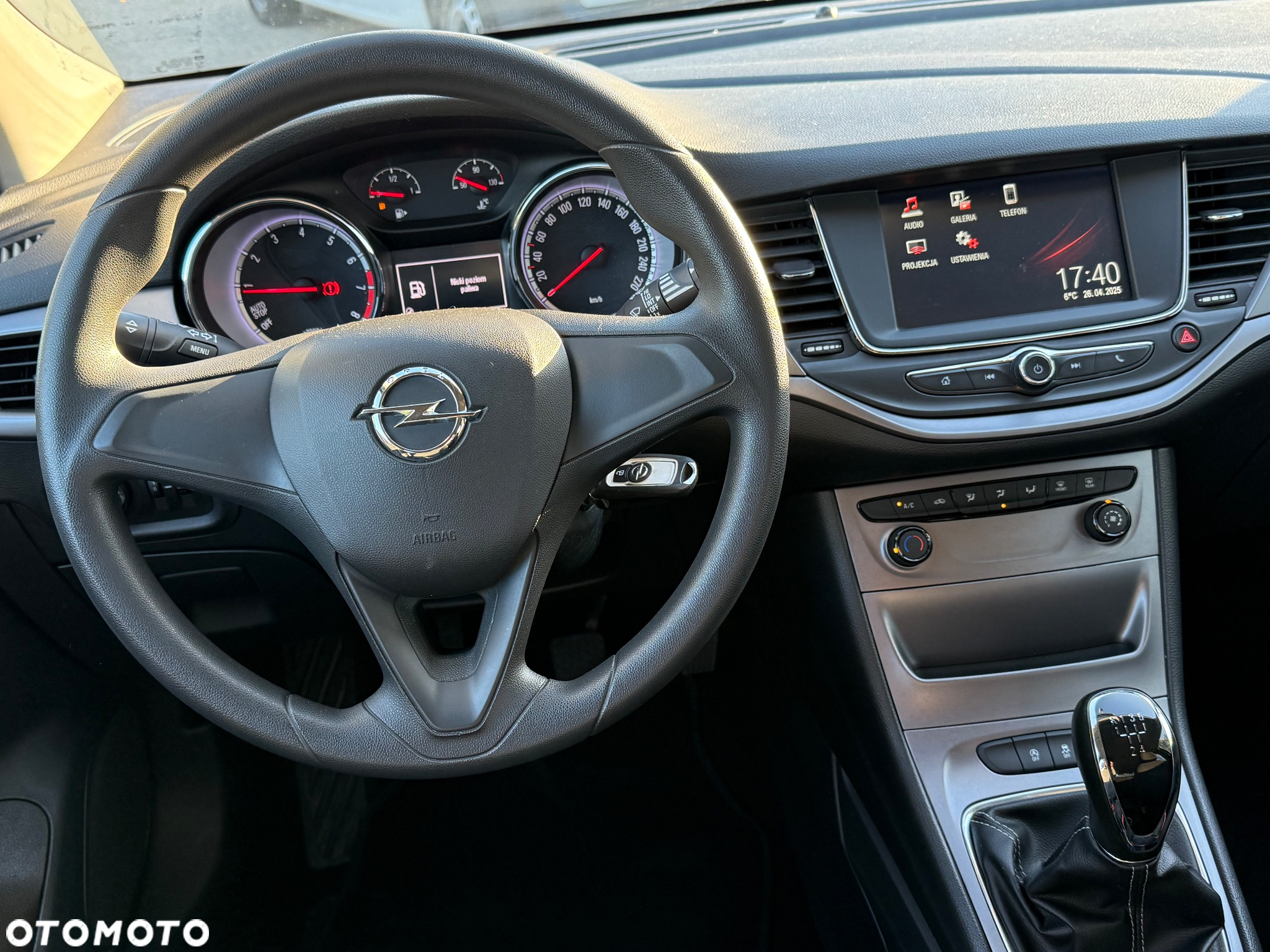 Opel Astra V 1.0 T Essentia S&S - 10