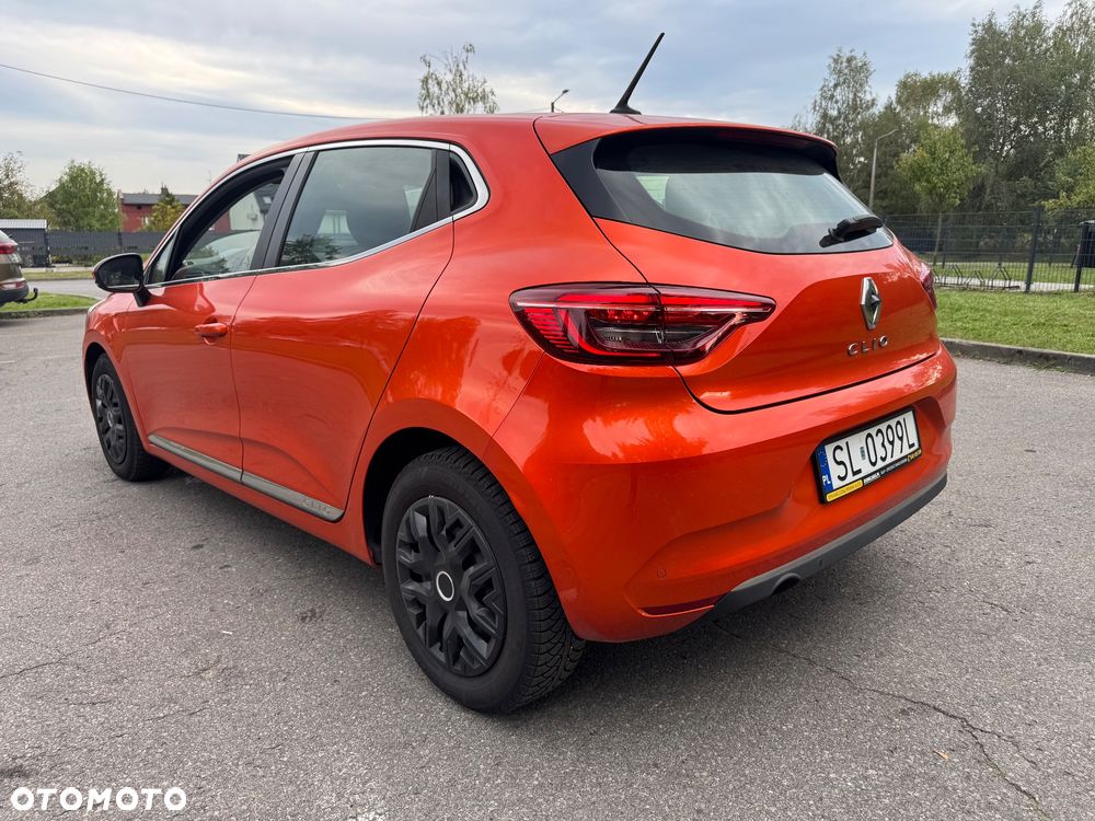 Renault Clio TCe 90 EVOLUTION - 9