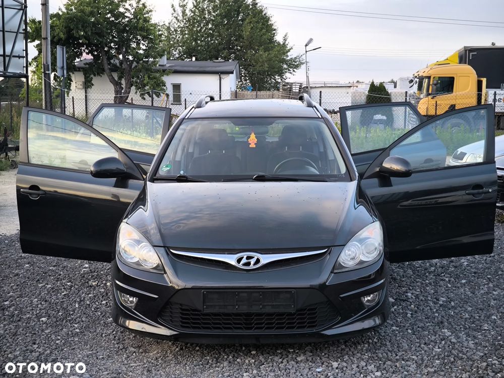 Hyundai i30 1.4 Base + EU5 - 18