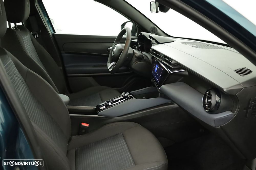 Alfa Romeo Junior Elletrica 50 kWh - 21