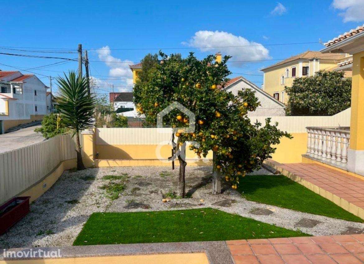 Moradia T4 com Zona Gourmet - Viva com conforto e estilo! - Grande imagem: 5/28