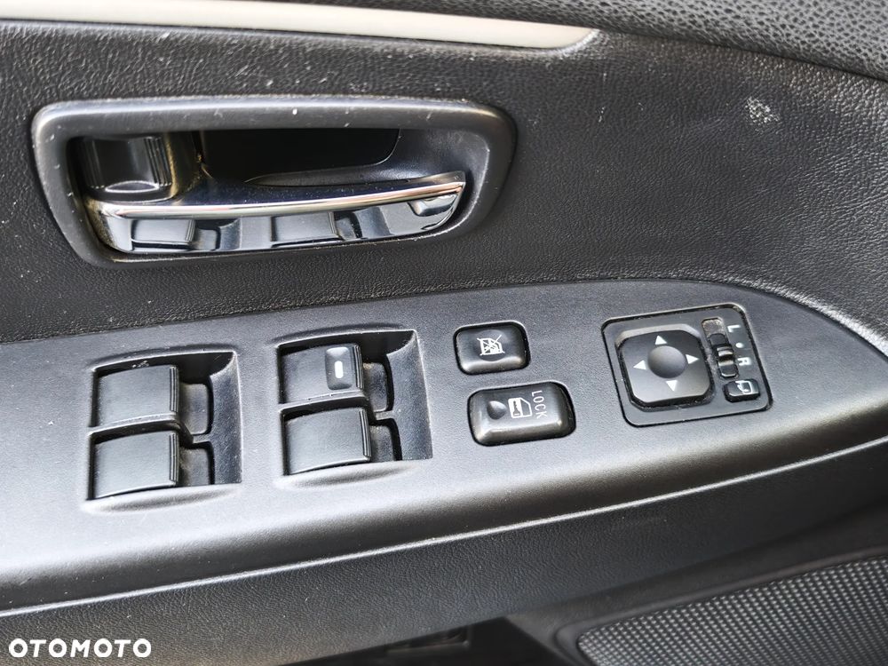 Mitsubishi ASX 1.6 2WD Diamant Edition+ - 24