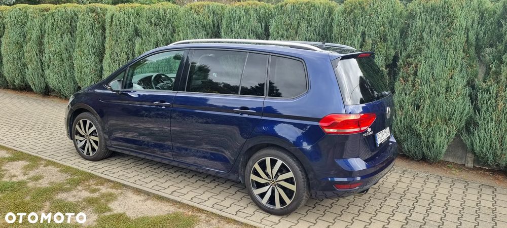 Volkswagen Touran 2.0 TDI BMT Comfortline - 3