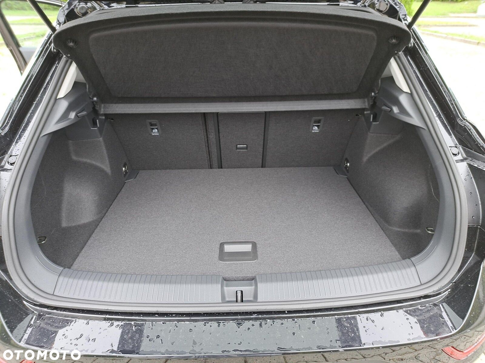 Volkswagen T-Roc 1.5 TSI Life Plus DSG - 17