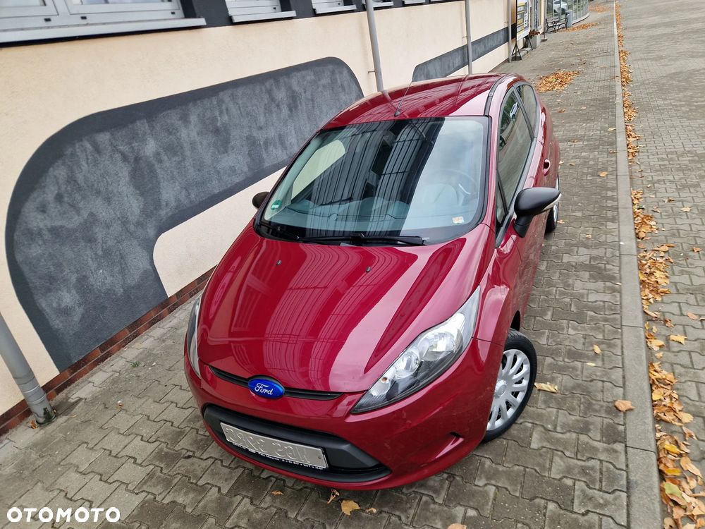 Ford Fiesta 1.4 Champions Edition - 26