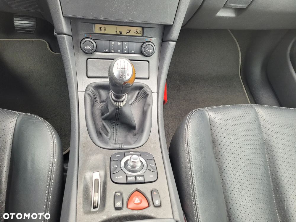 Renault Vel Satis 2.0 dCi FAP Initiale - 18