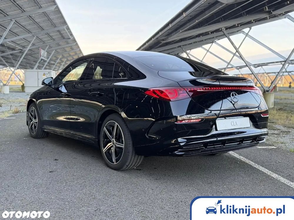 Mercedes-Benz CLA 200 AMG Line 7G-DCT - 5