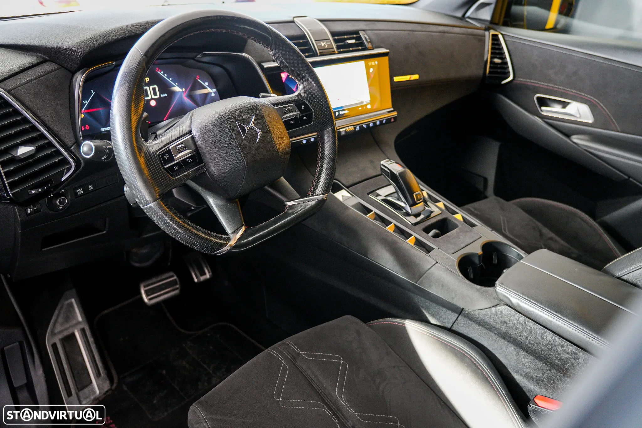 DS DS7 Crossback 2.0 BlueHDi Performance Line EAT8 - 8