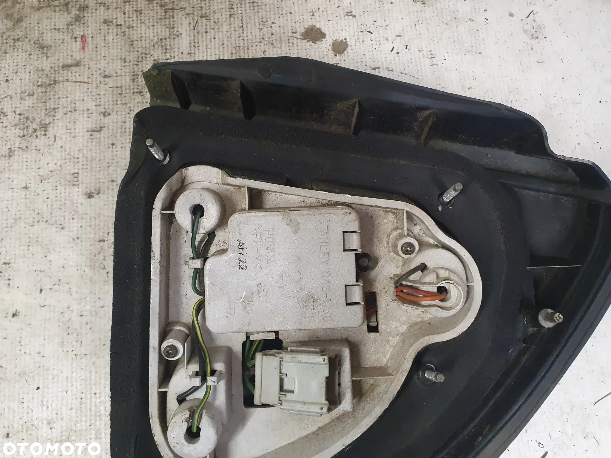 * LAMPA TYLNA LEWA TYŁ LEWO HONDA PRELUDE 4 - 8