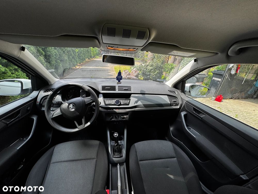 Skoda Fabia - 6