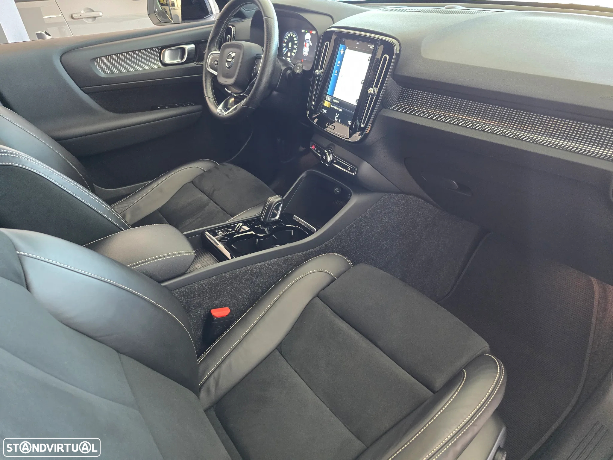 Volvo XC 40 1.5 T5 PHEV R-Design - 19