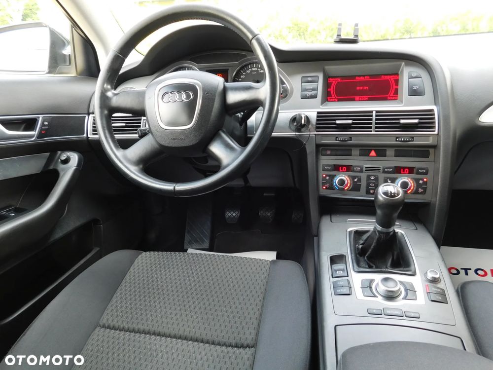 Audi A6 Avant - 8