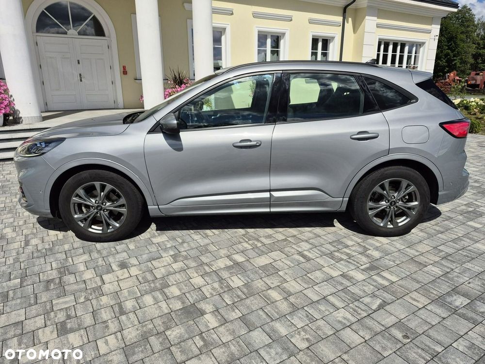 Ford Kuga - 4