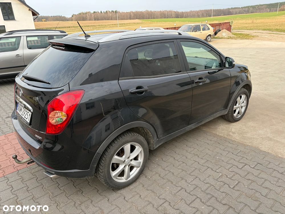 SsangYong/KGM Korando 2.0 E-XDi DPF 2WD Automatik Sapphire - 13