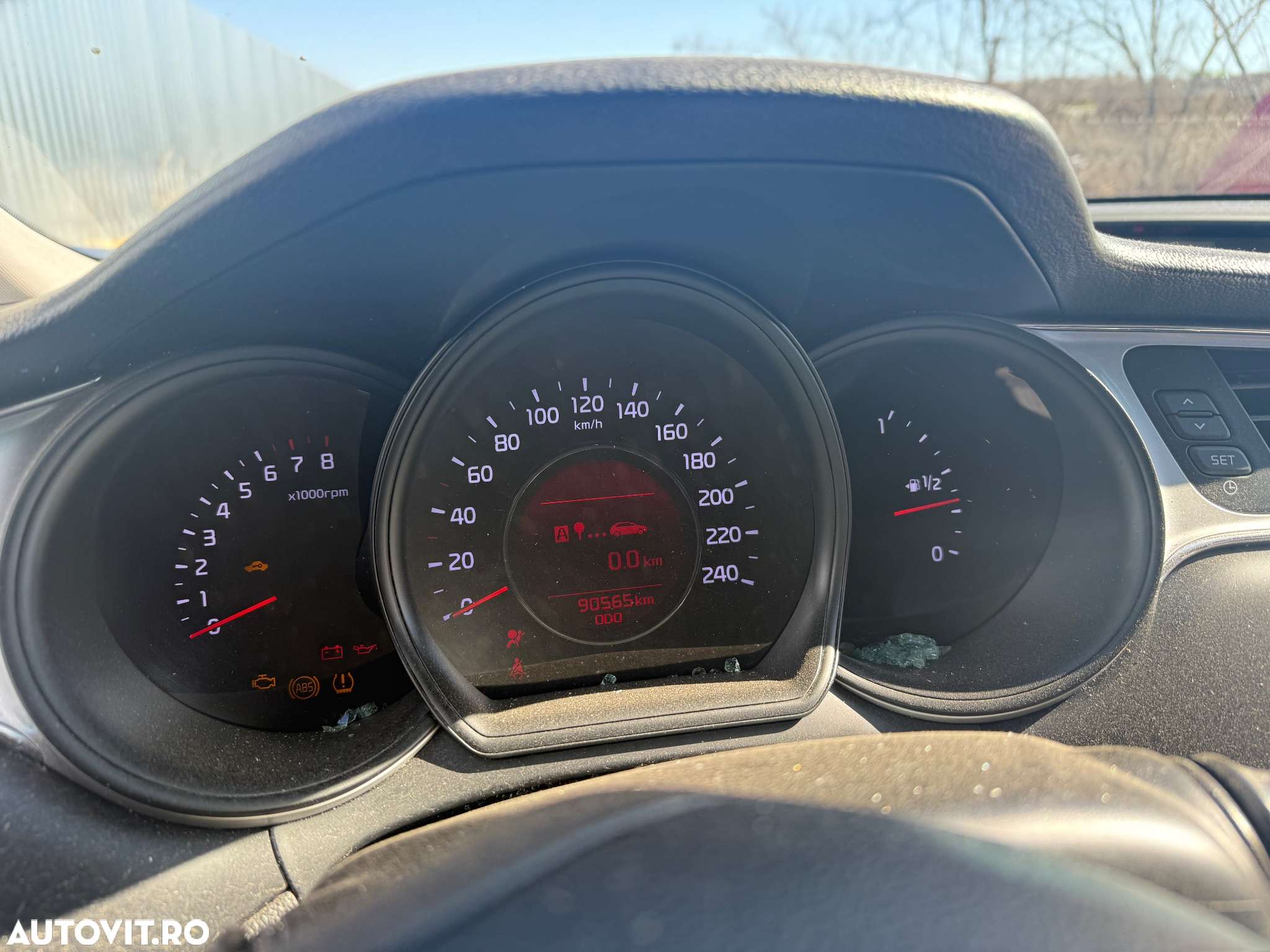 Dezmembrez kia ceed JD facelift benzină volan pe  Stanga 2016 cod motor G4FD 99kw 1591 cmc GZ7 cutie manuală 90 mi km reali - 4