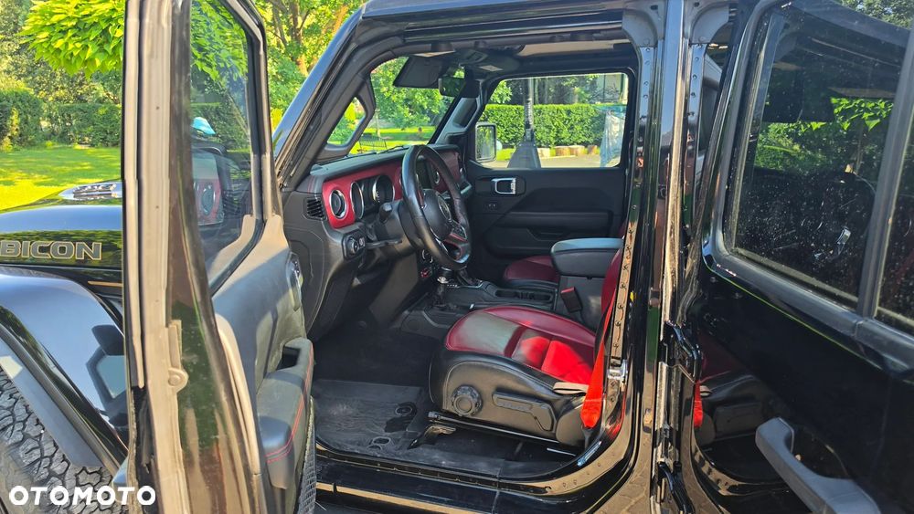Jeep Wrangler - 5