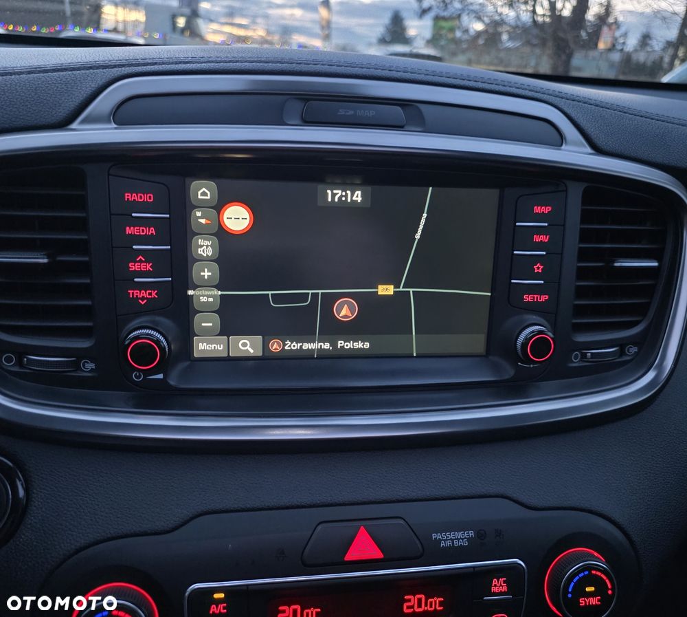 Kia Sorento 2.0 CRDI Business Line Plus - 23