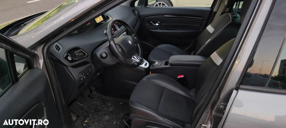 Renault Grand Scenic dCi 110 EDC Bose Edition - 8