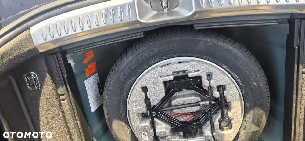 Hyundai i40 Kombi 1.6 Trend - 16