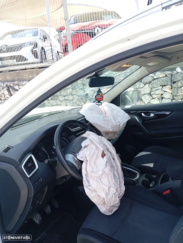 Nissan Qashqai 1.5 dCi Acenta Connect - 5