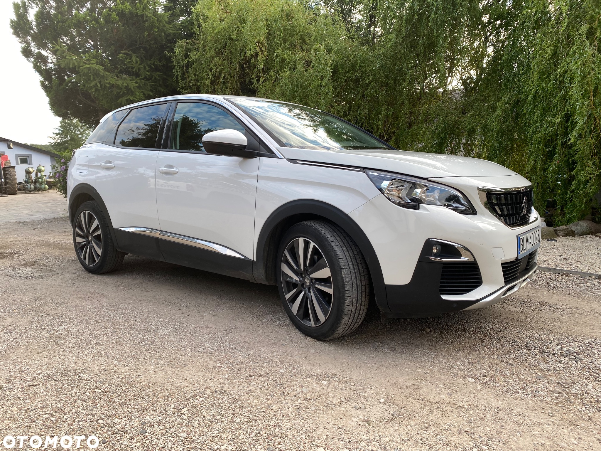 Peugeot 3008 1.6 BlueHDi Allure S&S - 2
