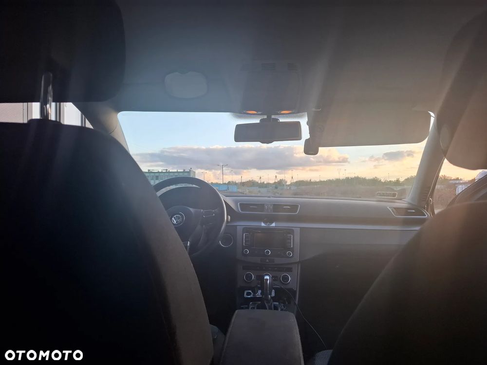 Volkswagen Passat 2.0 TDI Comfortline DSG - 7
