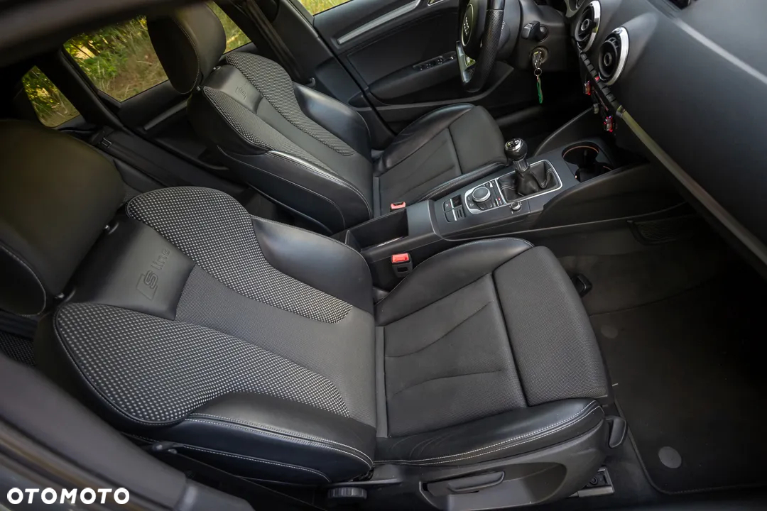 Audi A3 2.0 TDI Sportback S line Sportpaket - 17