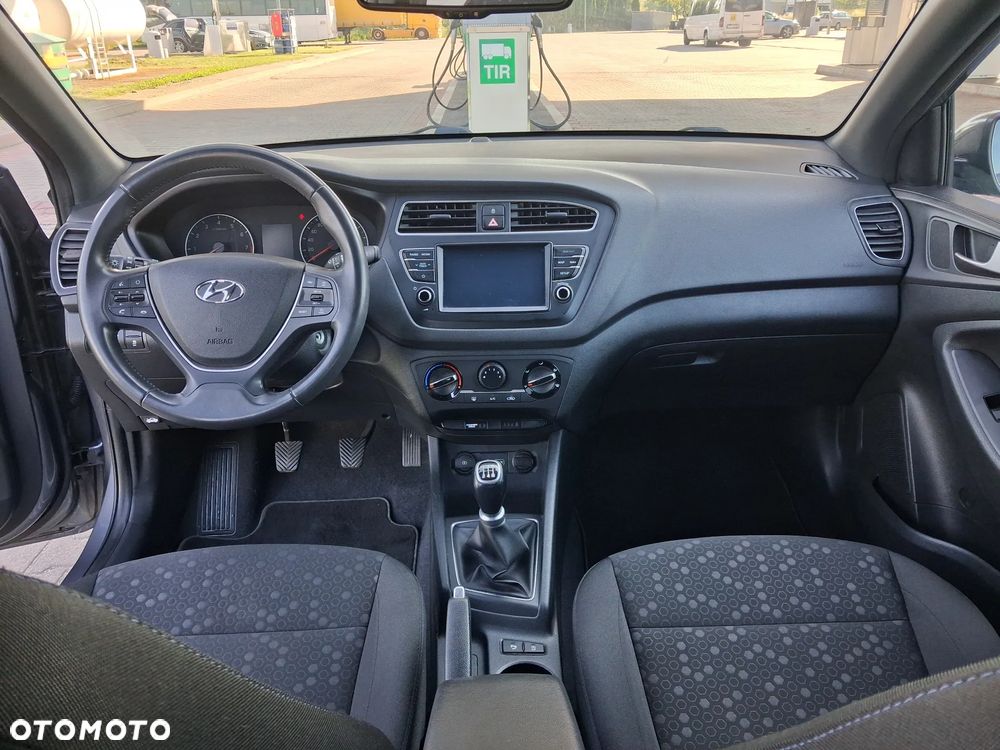 Hyundai i20 1.2 BlueDrive Go - 14