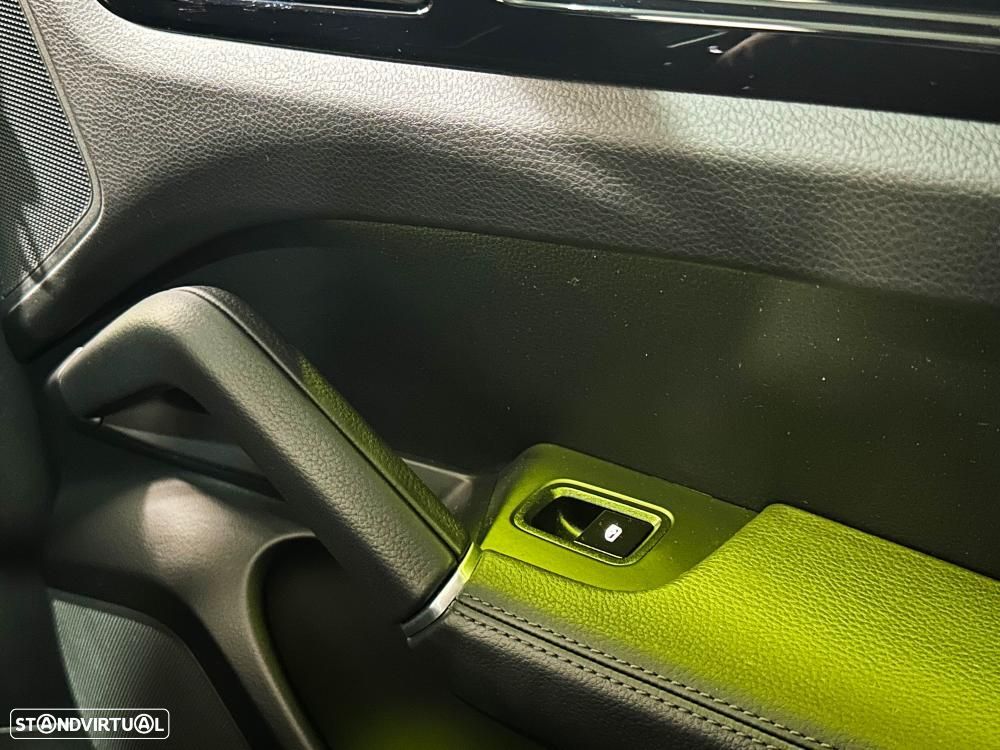 Porsche Cayenne Coupé E-Hybrid Platinum Edition - 29